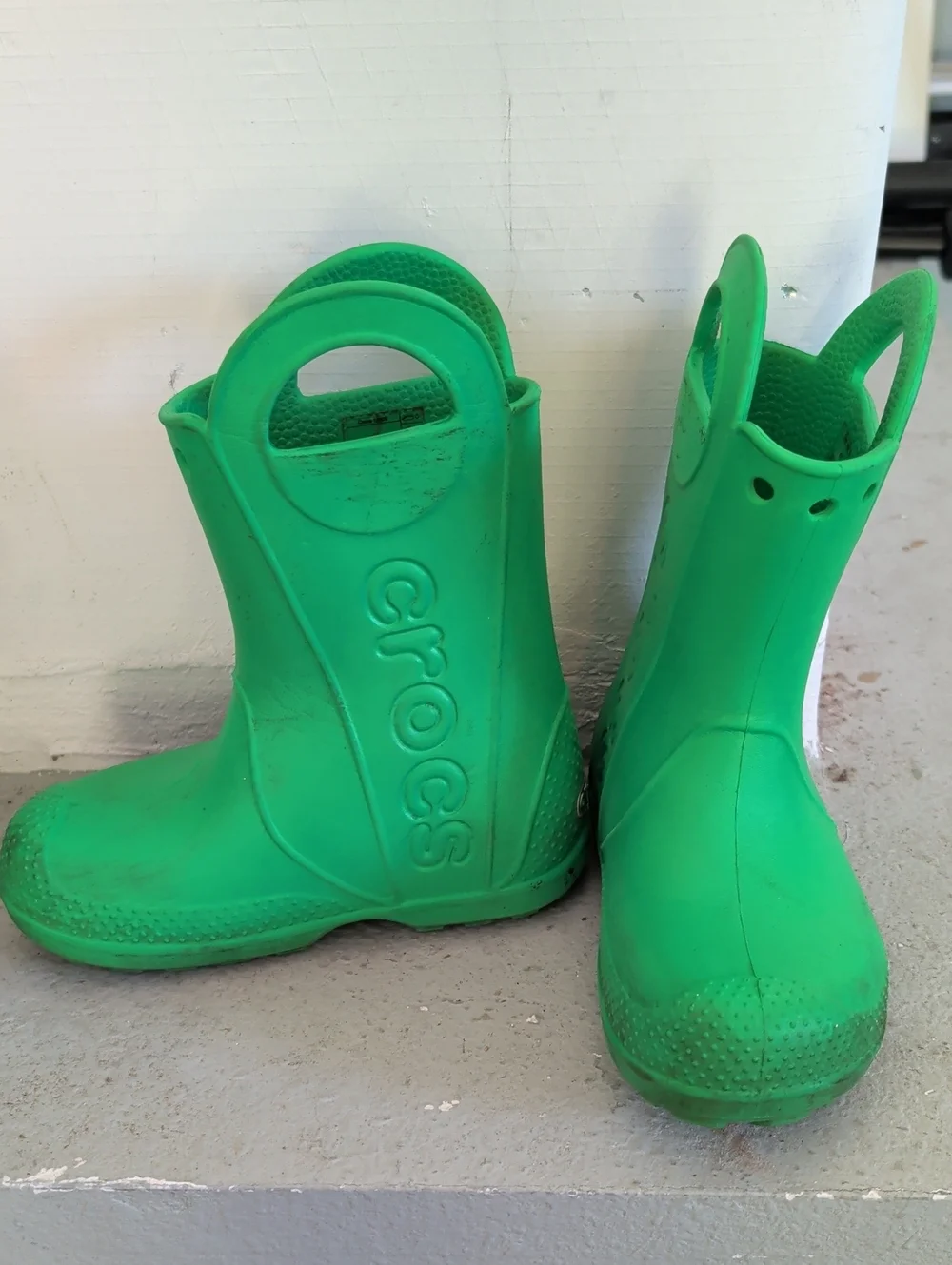 CROCS Kids Bright Green Pull-On Rain Boots